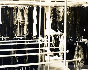 vintage Foto Vintage 1930er Jahre Foto Luxus Pelz-Mantel-Tresor Glamour Art Deco Mode Lager