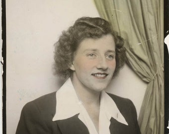 Vintage Snapshot 1940 Hand Colored Curly Hair Collar Woman in Photo Booth4 J