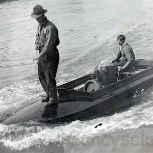 vintage photo 1917 Men Riding EArly Wooden Speed Boat Motor in Boat RARE 73 J