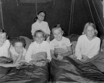 vintage photo 1955 Girl Party in the Tent Pajama Party 21U