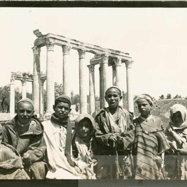 vintage photo WW2 Tunisia Children pose at Dougga Roman Settlement Africa 57z