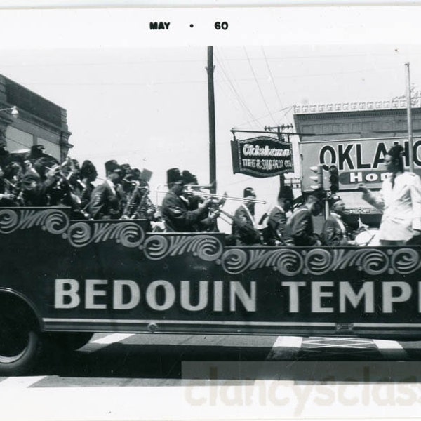 vintage photo 1960 Tulsa Oklahoma Bedouin Temple Shriners Band Wagon Parade 51 B