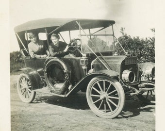 vintage photo 1910 Marion Drives Early Car w Mother California71 C