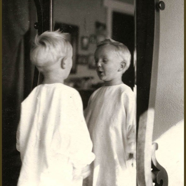 Little David and His Reflection in the Mirror