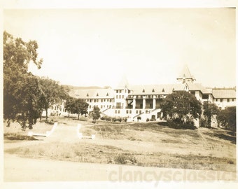 vintage photo 1935 Clear Lake California Snapshot Photo Hotel Lucerne