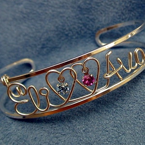 Mother&#39;s Bracelet with Names~Personalized Silver or Gold~Mom~Mother~Grandma~Couples~Twin Mom~New Mom~Mommy Bracelet~Hearts~Birthstones~Twins