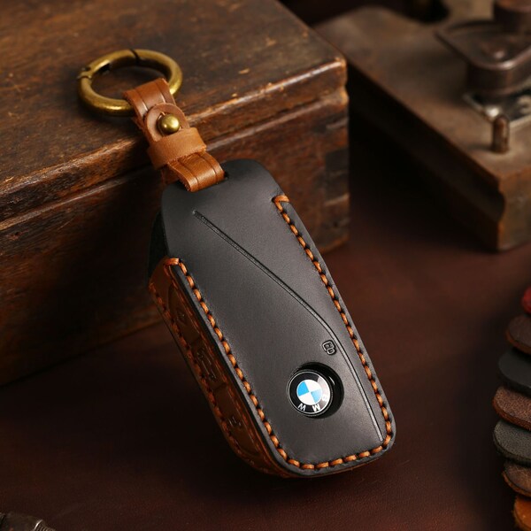 thumbnail image 2 of JOMOO 4-Button Smart Key Fob Case Cover Shell For BMW 2023-2026 – X5, X6, X7, I5, I7, X3 & More 2 of 2