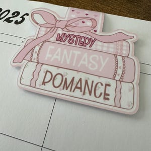 Marcapáginas magnético de fantasía, misterio y romance