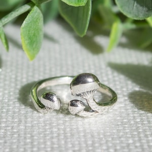 Sterling Silver Plated Ring, Adjustable Ring, Mushroom Ring, Forest Ring, Nature Ring, Rings for Her, Jewelry for Her, Gifts for Her