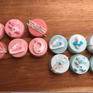Its a Boy! Its a Girl! Chocolate Covered Oreos Gender Reveal Baby Shower Treats
