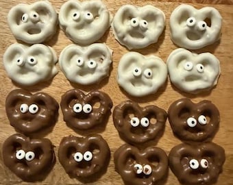 Horror Themed Chocolate Covered Gourmet Mini Pretzels Ghosts Halloween