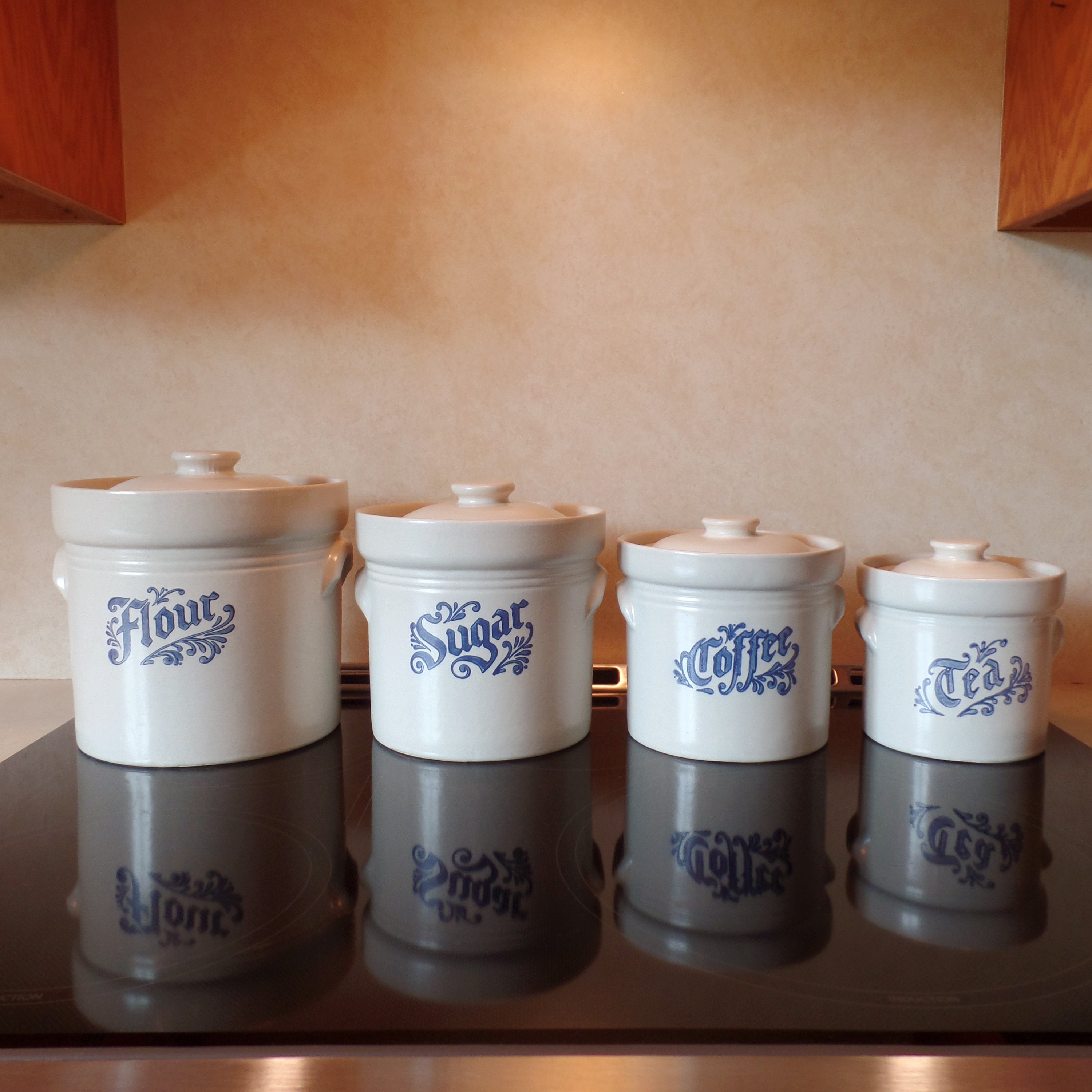 Vintage Pfaltzgraff Yorktowne Set of 4 Kitchen Canisters Flour Sugar Coffee Tea 1967 70s Etsy