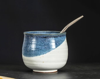 Handmade Blue and White Ceramic Tea Cup, Japanese Yunomi Mug, Wabi Sabi Pottery Cup, Rustic Matcha Cup, Studio Pottery Mug, Mate Tea Cup
