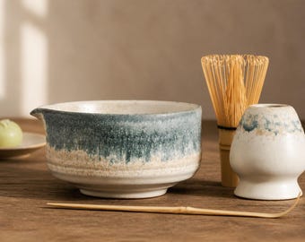 Azure Frost Matcha-Set, handgefertigte Keramik-Chawan mit Ausguss, Bambusbesen, Weihnachtsgeschenk