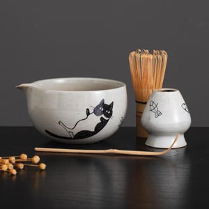 Handcrafted Black Naughty Cat Matcha Bowl Set with Spout Matcha Gift Set Matcha Tea Ceremony Personalized Gifts