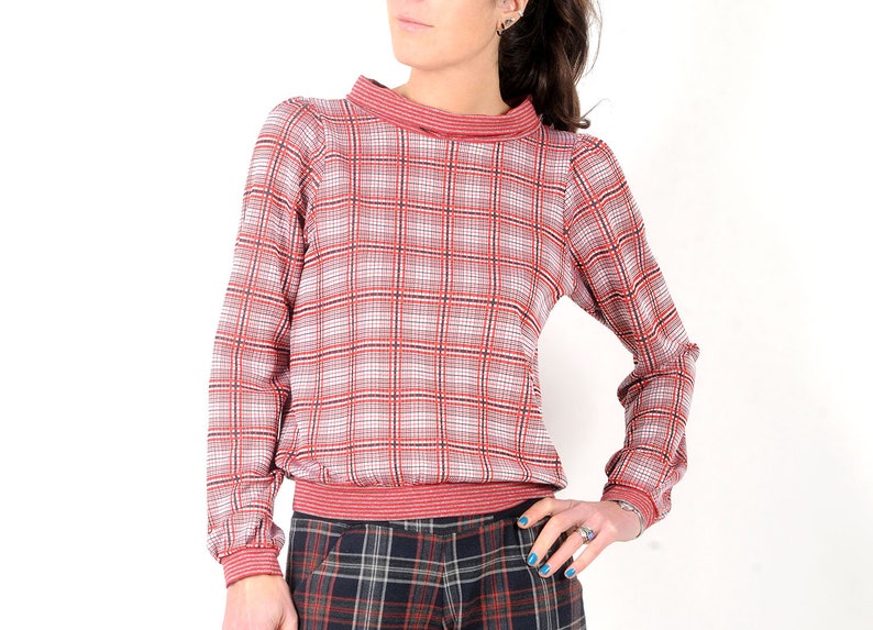 Womens red checkered and striped jersey blouse with boat cowl, size UK 14 image 1