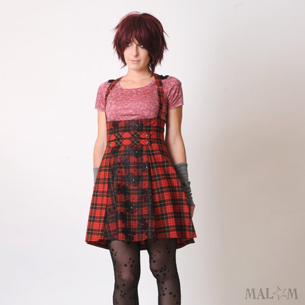 Red High Waist Skirt - High waisted jumper skirt - Red and black plaid and lace - Sz M