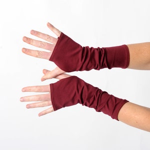 Crimson red arm warmers, Dark red fingerless gloves, Cotton wrist warmers, Dark red fingerless armwarmers, MALAM image 2