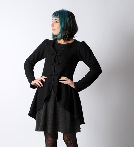 Veste redingote noire hiver, Veste noire à dos plissé en laine