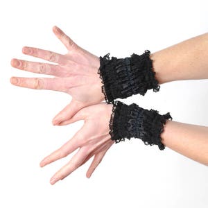 Short black wristwarmers, lace cuffs, fall-winter accessory, MALAM image 1