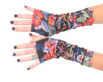 Mitaines originales en patchwork de jersey fleuri coloré, Accessoires femme automne hiver, MALAM