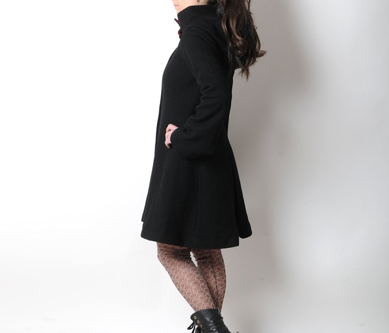 Manteau noir à capuche ronde, manteau d'hiver en laine noire, manteau femme évasé Votre taille, MALAM image 4