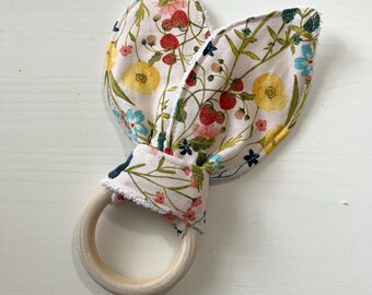 Crinkle Bunny Ear Baby Teether Unfinished Wood - Berries & Flowers