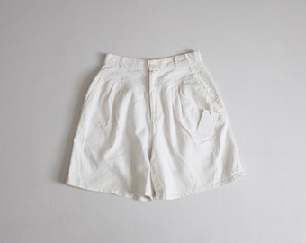 pantaloncini bianchi plissettati / pantaloncini a vita alta / pantaloncini di cotone bianco