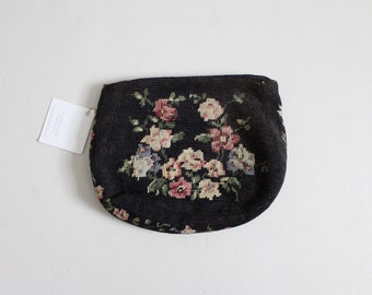 black floral clutch | 1940's needlepoint purse | needlepoint floral bag