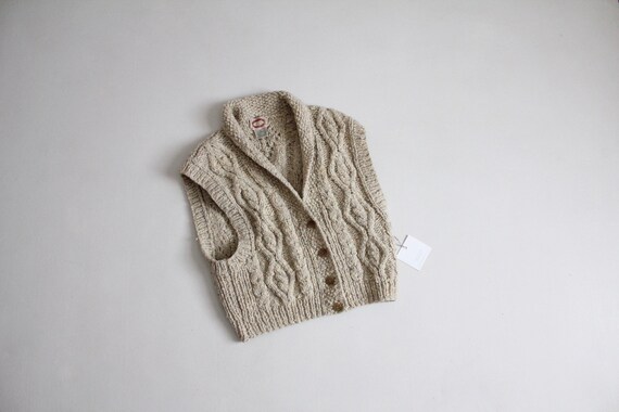 marled wool sweater vest | oatmeal sweater | chunk