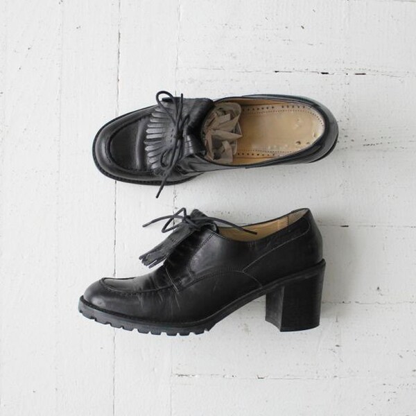 kiltie oxfords / black oxford heels / leather oxfords 7.5