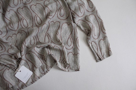 silk paisley blouse | gray silk blouse | vintage … - image 3