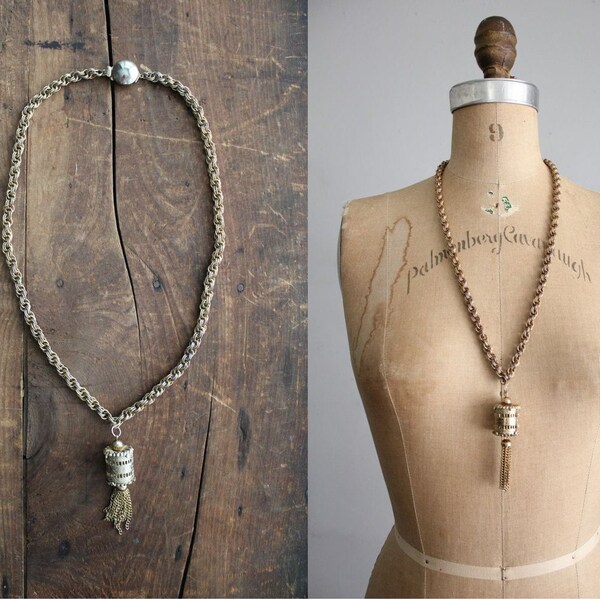 1970s vintage metal lantern tassel necklace