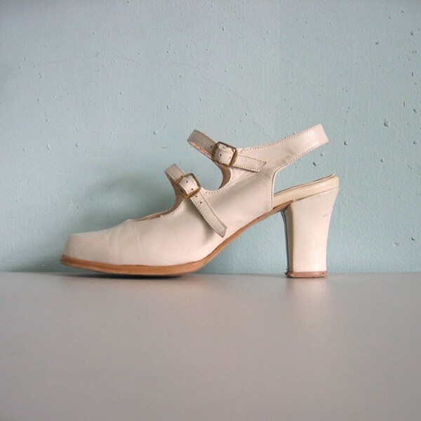 vintage DOUBLE-STRAP mary jane sling-backs 5.5