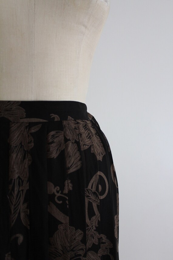 black floral skirt | sheer floral midi skirt | lo… - image 3