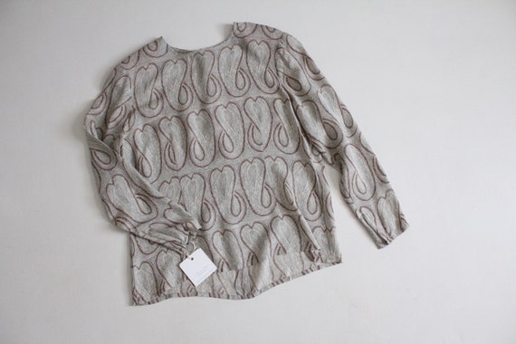 silk paisley blouse | gray silk blouse | vintage … - image 5