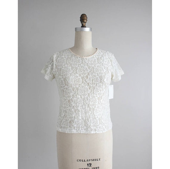 cream lace blouse | stretch lace top | 90s lace to