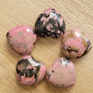 Rhodonite Heart Crystal Carving - Healing Crystal - Home Decor - 25g - Intuitively picked