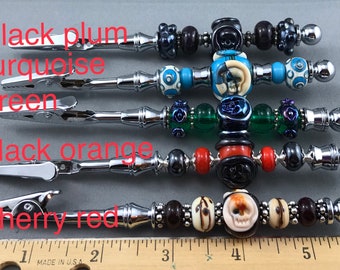 lampwork bracelet helper, beaded roach clip, beaded bracelet buddy, skull roach clip, alligator clip, jewelry helper, iridescent glass