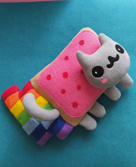 ニャン猫のぬいぐるみ、クッキーレインボー猫、手作り猫 - Etsy 日本