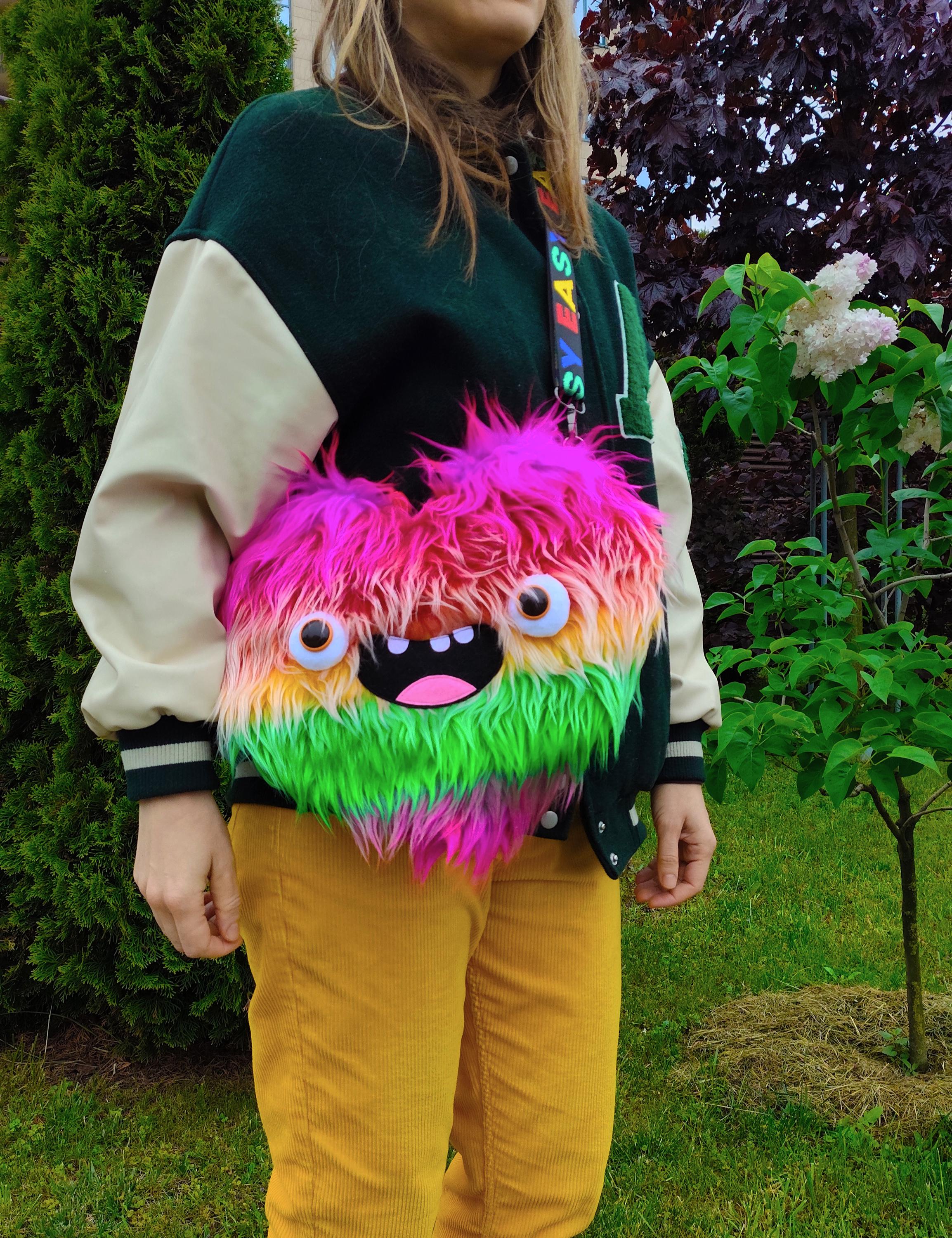 Rainbow Fluffy Monster Bag – "Buba" | Cute Furry Crossbody Bag | Colorful Plush Purse with Eyes & Smile | Kawaii Statement Accessory