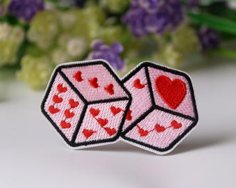 Parche de dados con forma de corazón rosa, parche termoadhesivo, parche bordado, parche divertido, parche genial, para chaleco, para bolso de mano