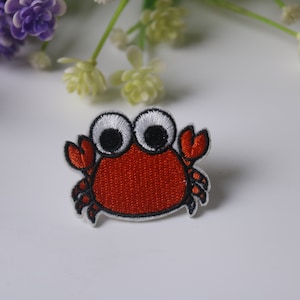 かわいいカニのワッペン、アイロンワッペン、刺繍ワッペン、面白いワッペン、かっこいいワッペン、ベスト用、トートバッグ用