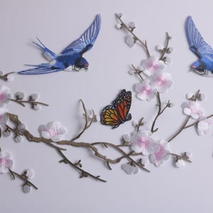 桜のワッペン、5枚セット、ツバメ、蝶、白ピンク、アイロン接着ワッペン、刺繍ワッペン、面白いワッペン、かっこいいワッペン