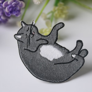 lazy grey cat patch, iron on patch, embroidered patch, funny patch, cool patch, for vest, for tote bag
