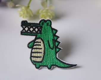 crocodile patch, iron on patch, embroidered patch, funny patch, cool patch, for vest, for tote bag