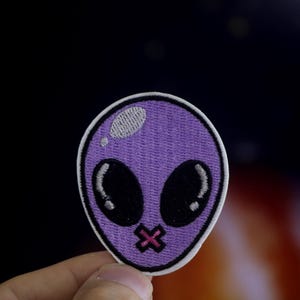 purple alien patch, UFO patch, cute patch for kid, iron on patch, embroidered patch, funny patch, cool patch