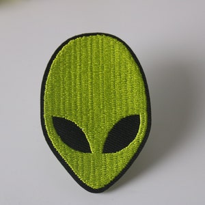alien patch, UFO patch, iron on patch, embroidered patch, funny patch, cool patch, for vest, for tote bag