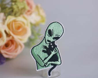 alien with black cat patch, UFO patch, iron on patch, embroidered patch, funny patch, cool patch