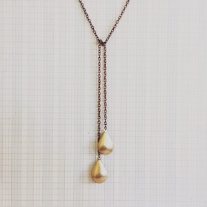 teardrop lariat vintage locket necklace | fidget jewelry | minimalist mixed metal brass copper design by iheartmies in portland oregon